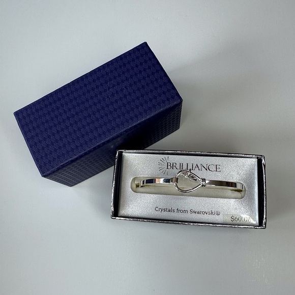Kohl's Silver Bracelet with moon & stars and Swarovski Crystals - Picture 1 of 7